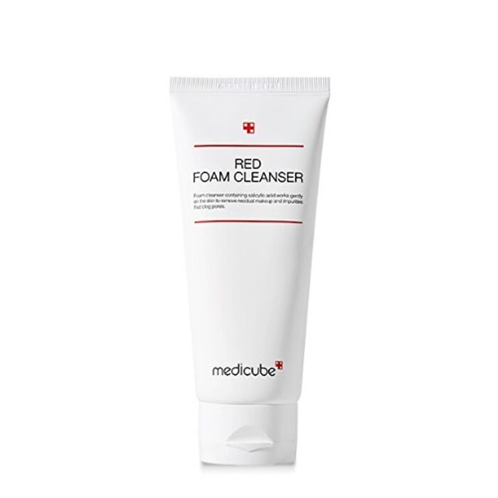 Medicube Red Foam Cleanser - Čisticí Pěna Proti Nedokonalostem Pro Mastnou A Problematickou Pleť 120ml