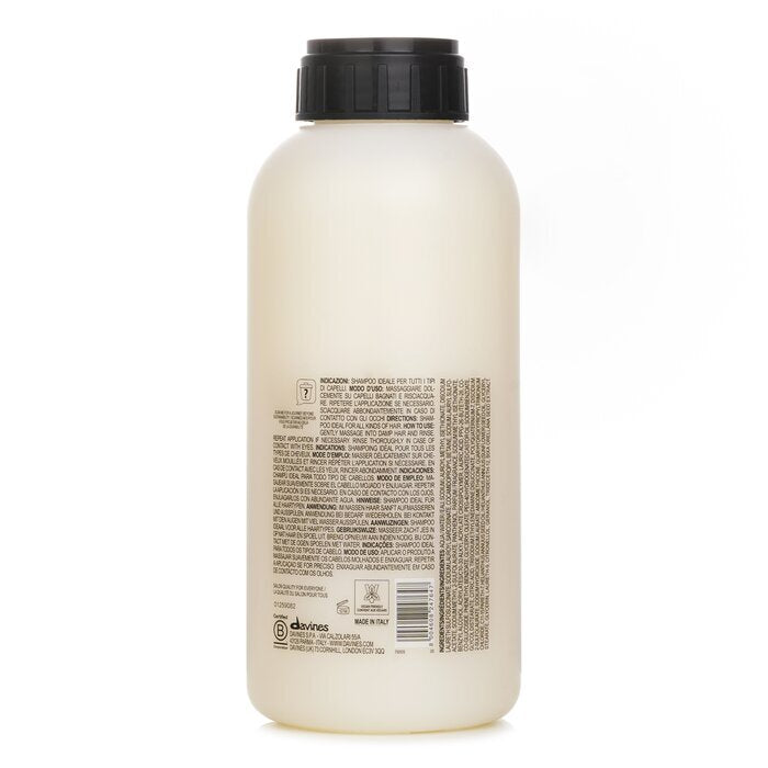 Davines OI Absolute Beautifying Shampoo (For All Hair Types) 1000ml/33.8oz