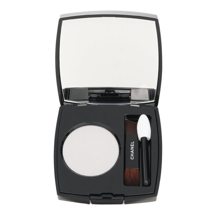 Chanel Ombre Essentielle Multi-Use Longwearing Eyeshadow - # 230 Gris Paris 2.2g