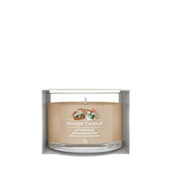 Yankee Candle Afternoon Scrapbooking Signature Candle 567.0g
